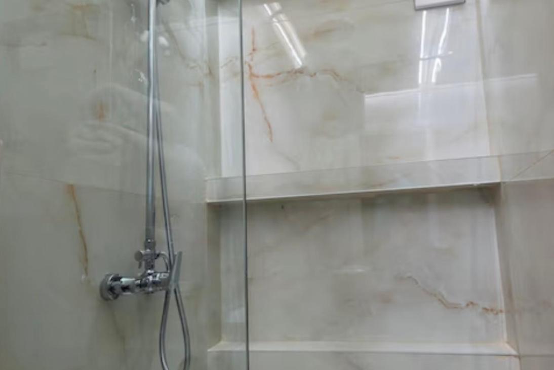 Hotel Garni Ideal Подгорица Экстерьер фото