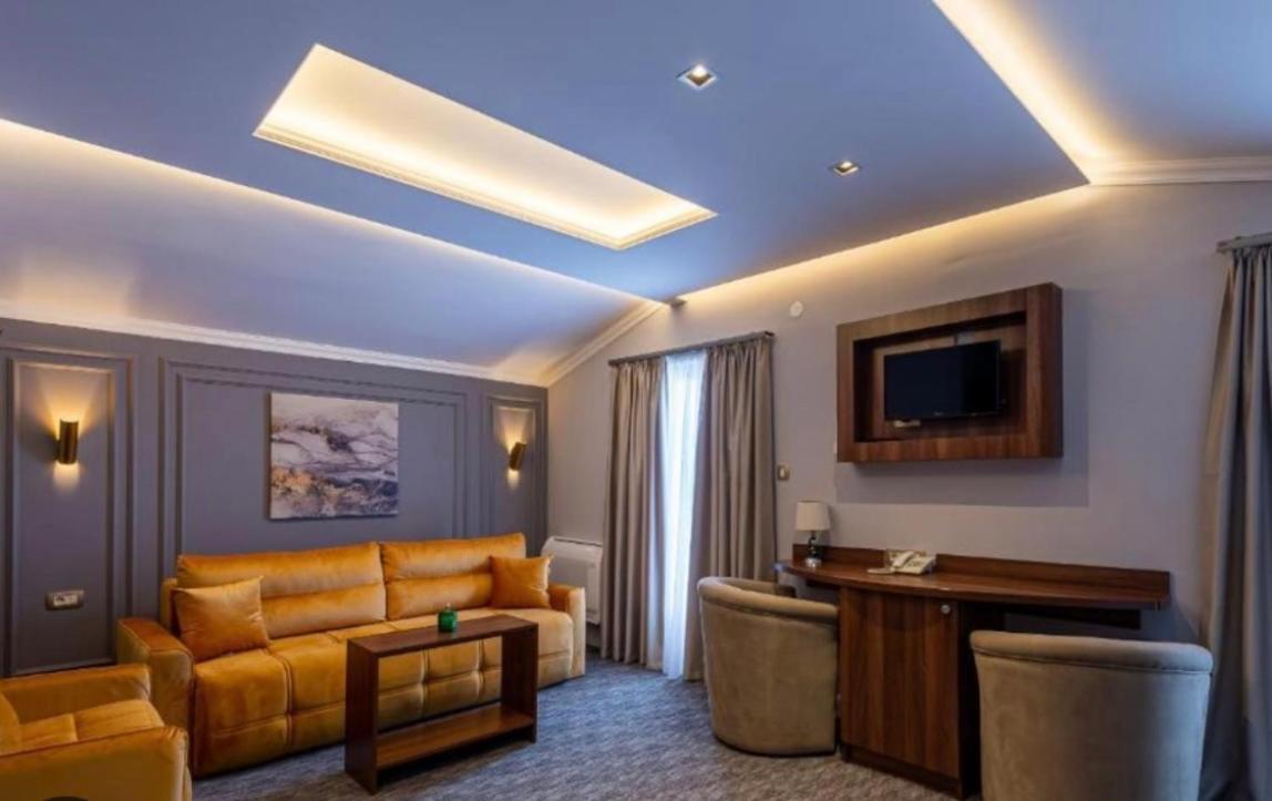 Hotel Garni Ideal Подгорица Экстерьер фото
