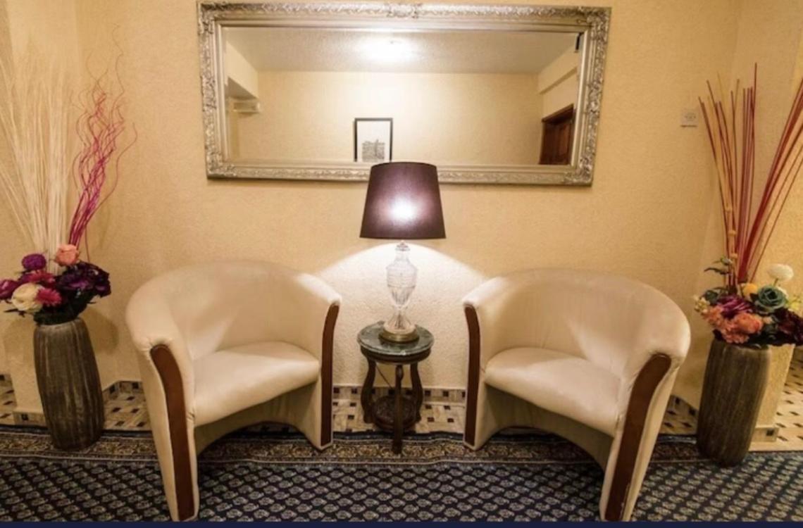 Hotel Garni Ideal Подгорица Экстерьер фото