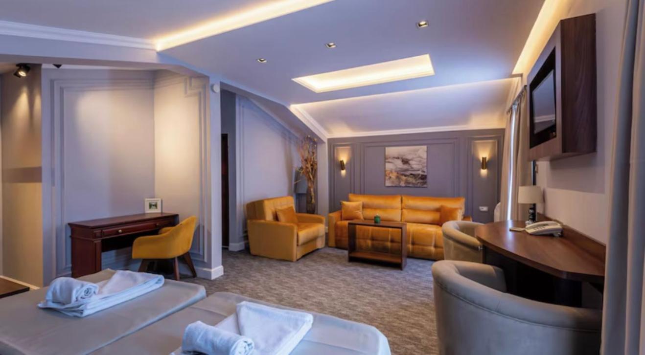 Hotel Garni Ideal Подгорица Экстерьер фото